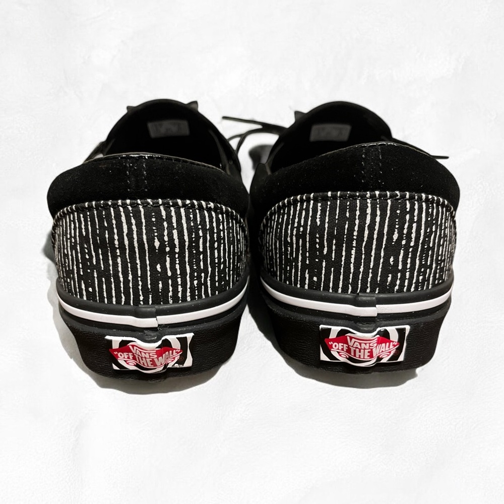 NWT Nightmare Before Christmas Jack Skellington Vans Slip On Womens Size 7 - Picture 3 of 8
